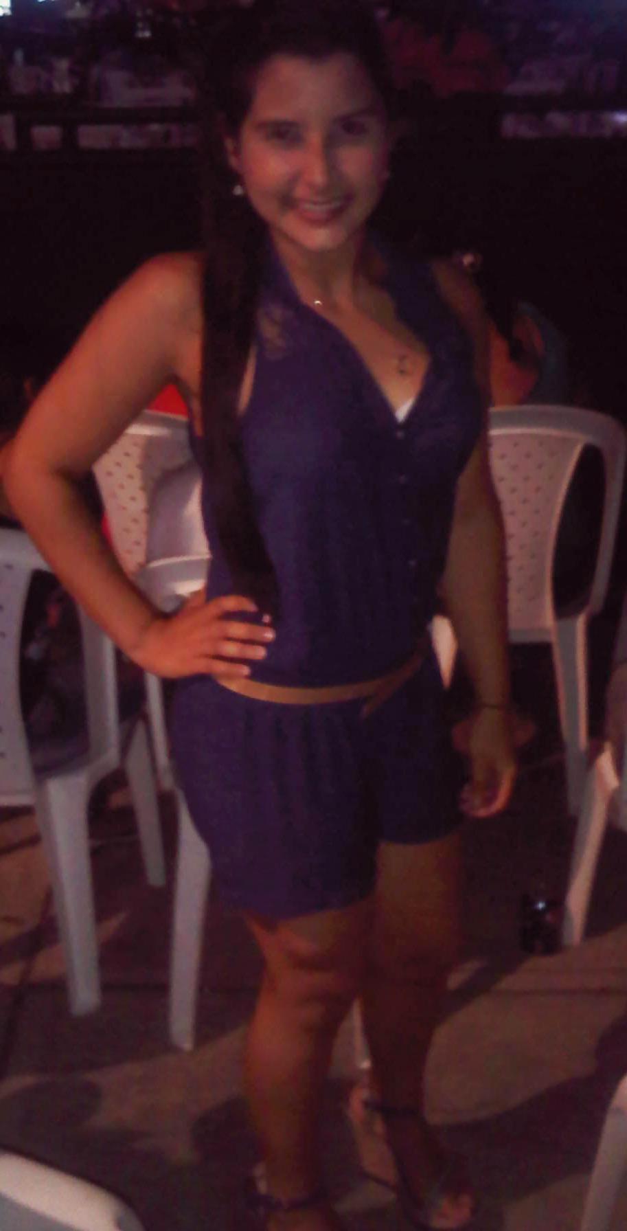 20P Carolina Colombiana Non-Nude