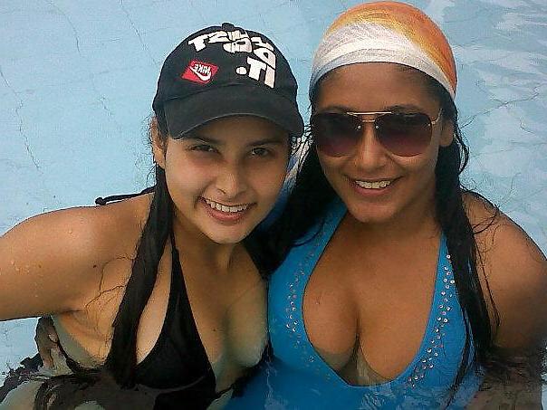 20P Carolina Colombiana Non-Nude