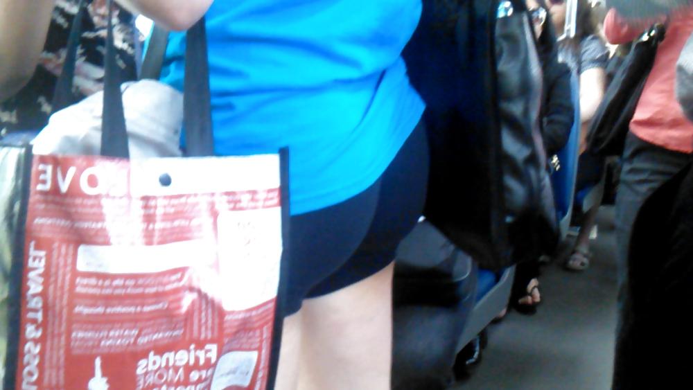 21P Voyeur - Sporty teen with a bubble butt