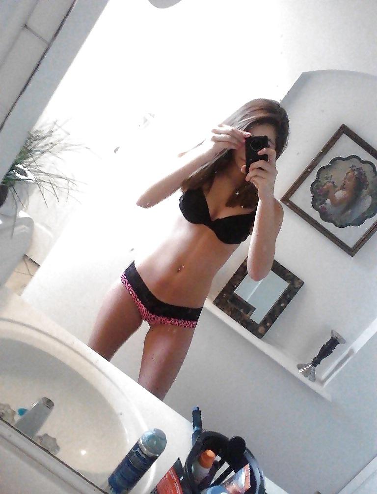 15P Nice (non nude) girls 84