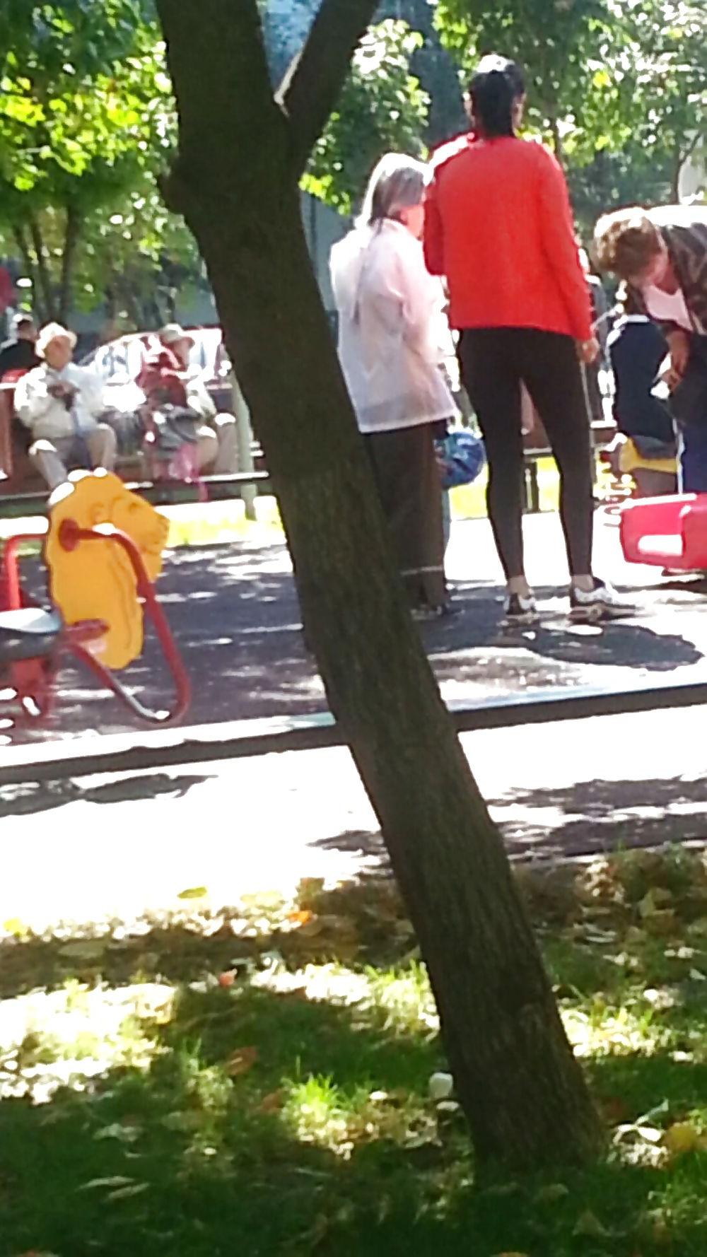 17P Girls parck romanian
