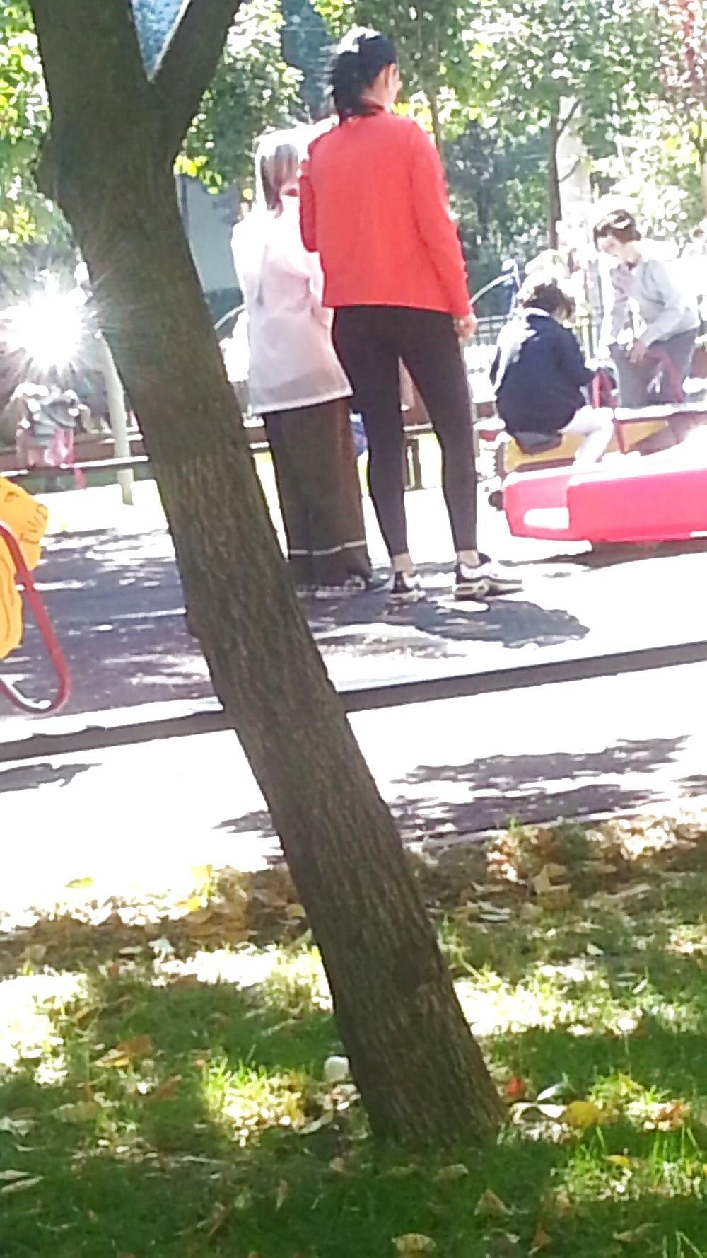 17P Girls parck romanian
