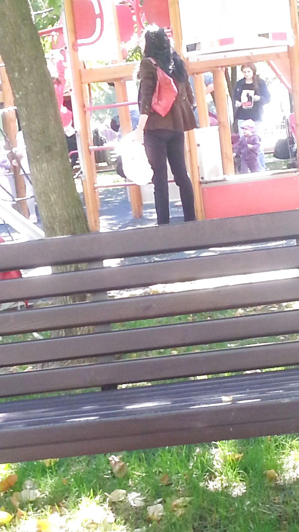 17P Girls parck romanian