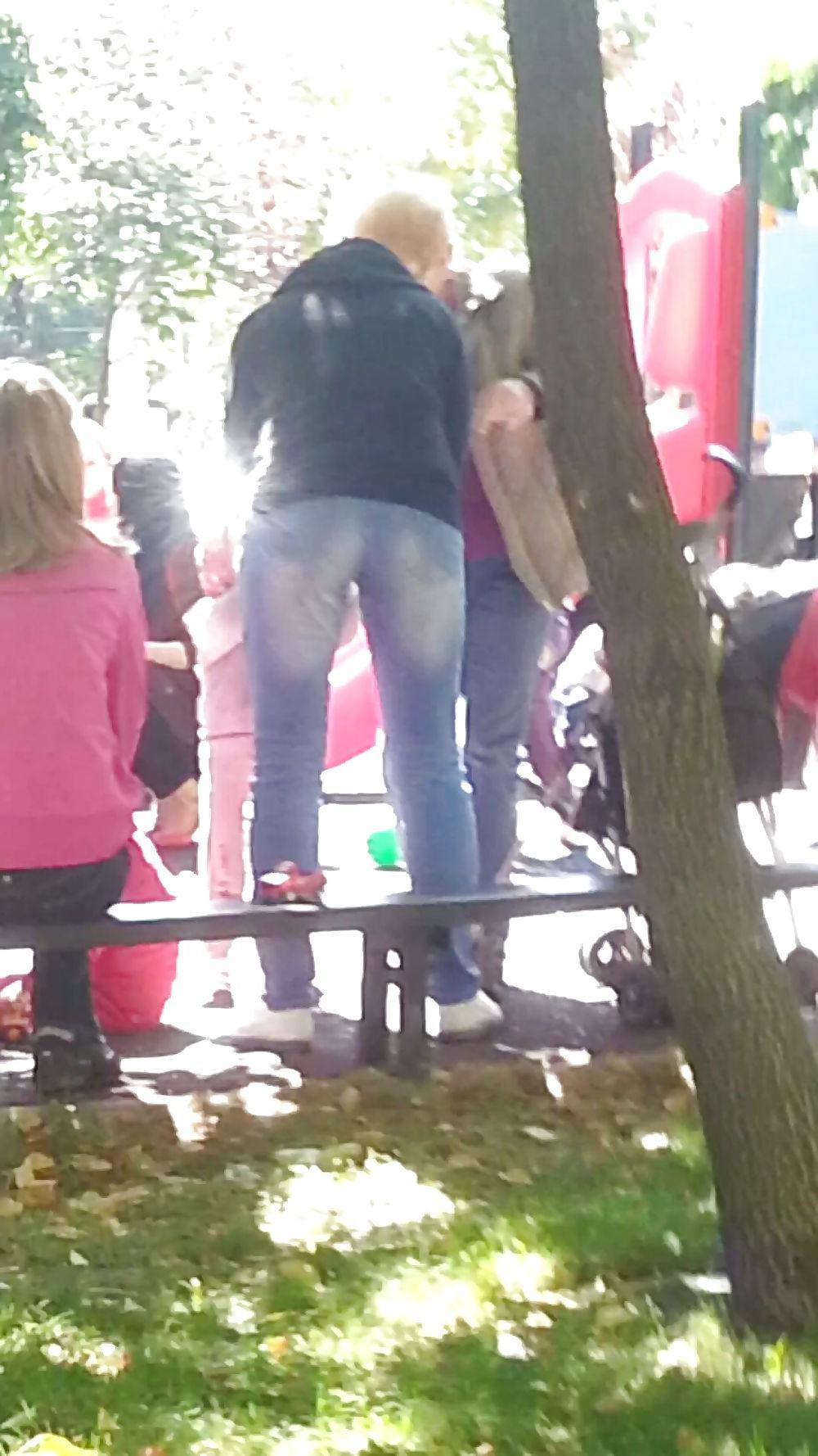 17P Girls parck romanian