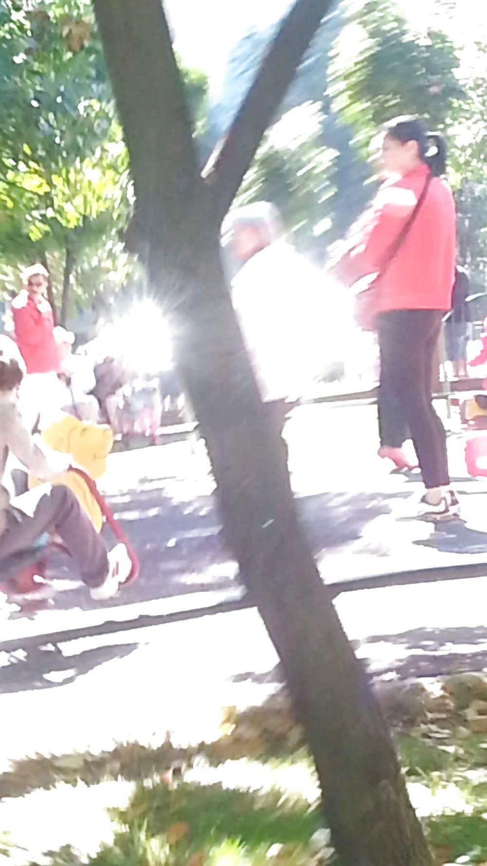 17P Girls parck romanian