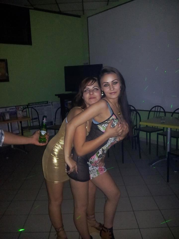 25P ROXANA pls comment this slut romanian escort