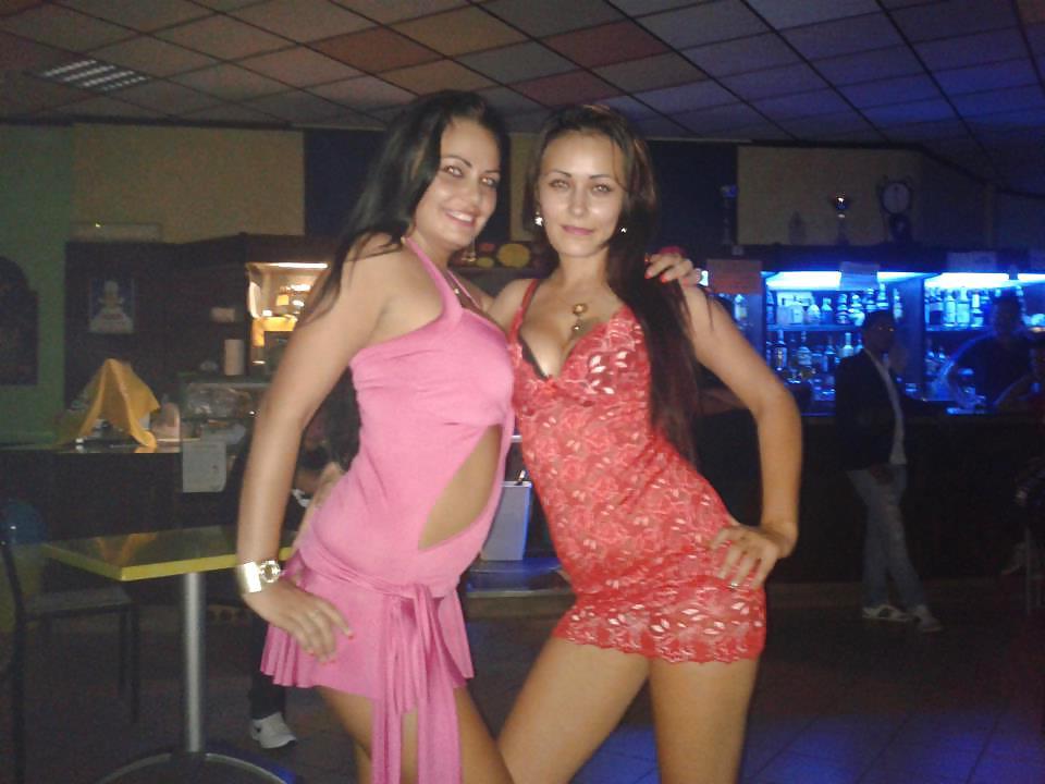 25P ROXANA pls comment this slut romanian escort