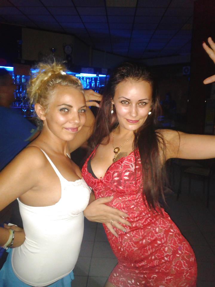 25P ROXANA pls comment this slut romanian escort
