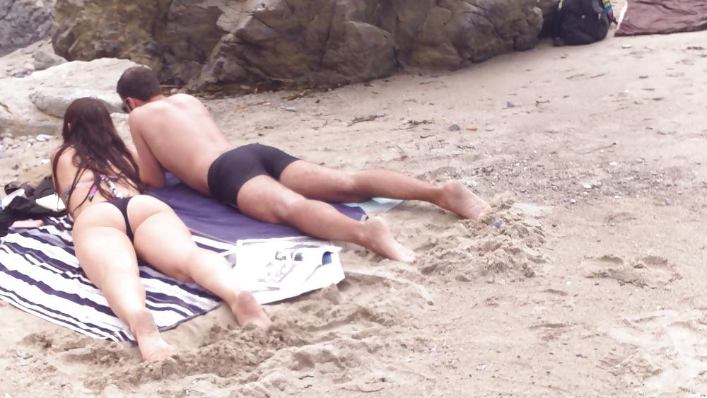 25P Beach butt & ass so sexy at the beach 