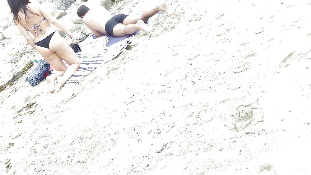 25P Beach butt & ass so sexy at the beach 