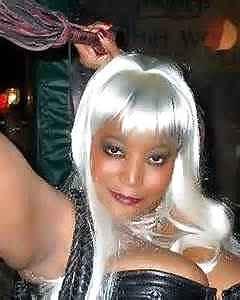 25P Ebony Dominas