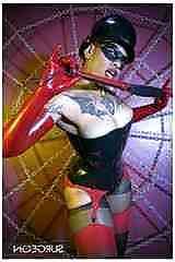 25P Ebony Dominas
