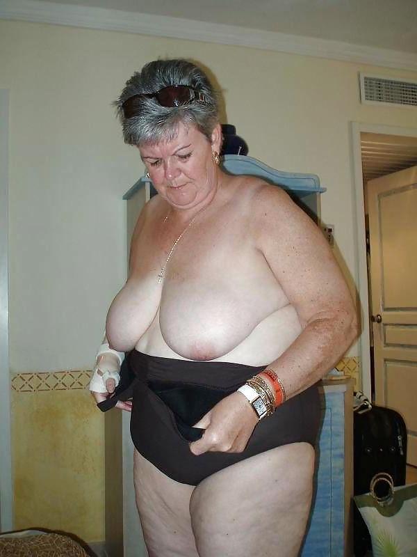 20P Mature-BBW-Ladies 405