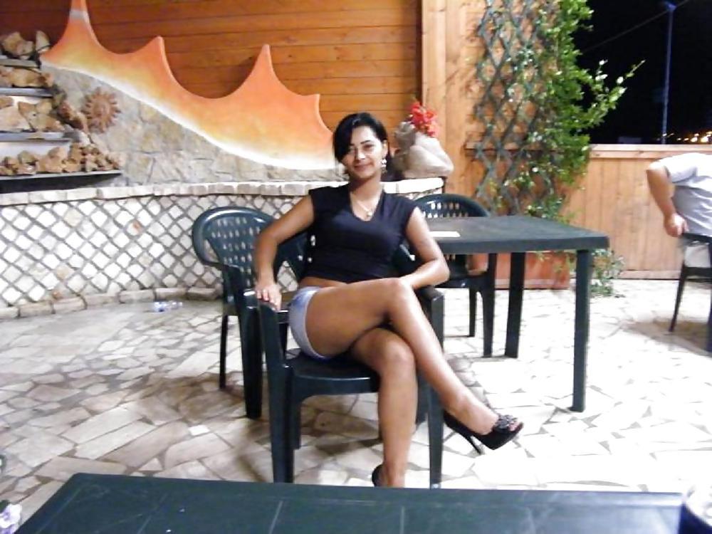23P Romanian girl: maria