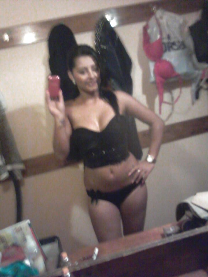23P Romanian girl: maria