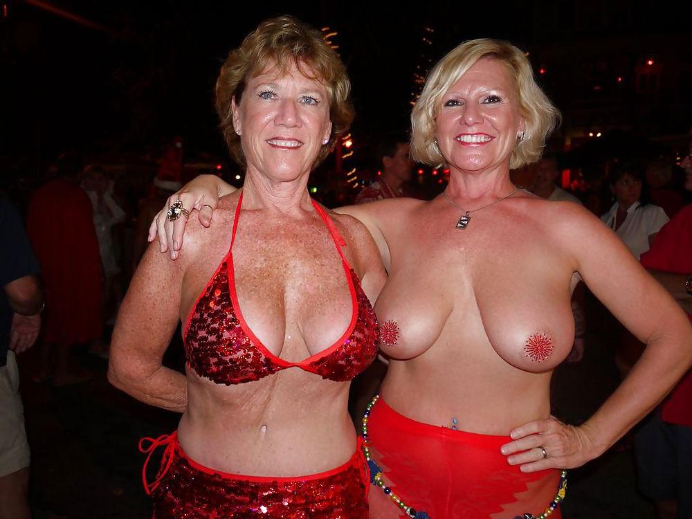 25P 513 granny