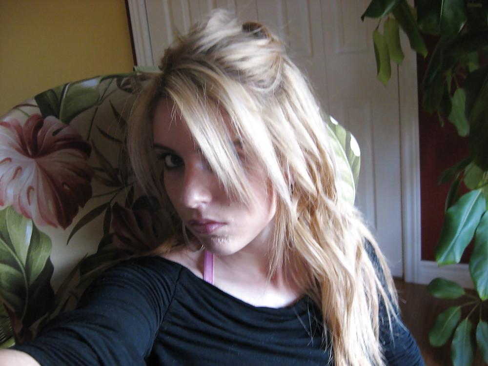25P Non-Porn-Blonde