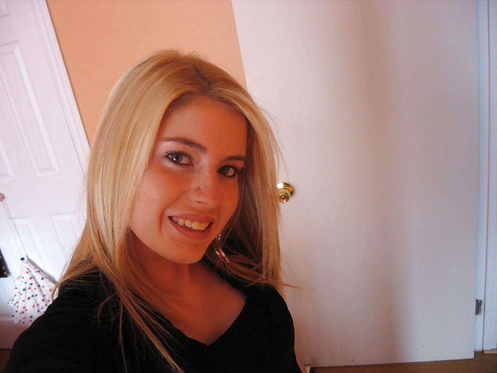 25P Non-Porn-Blonde
