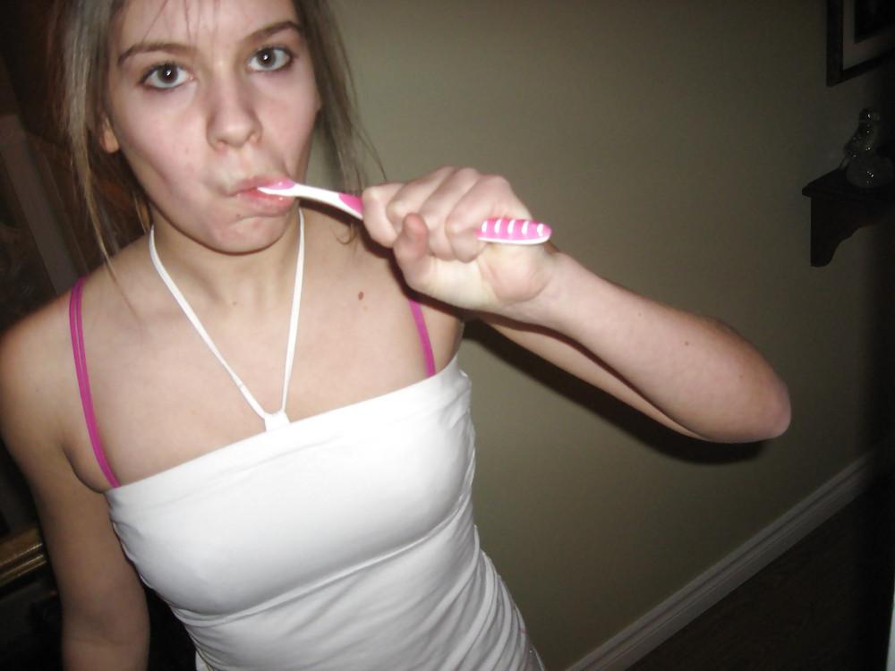 25P Non-Porn-Blonde