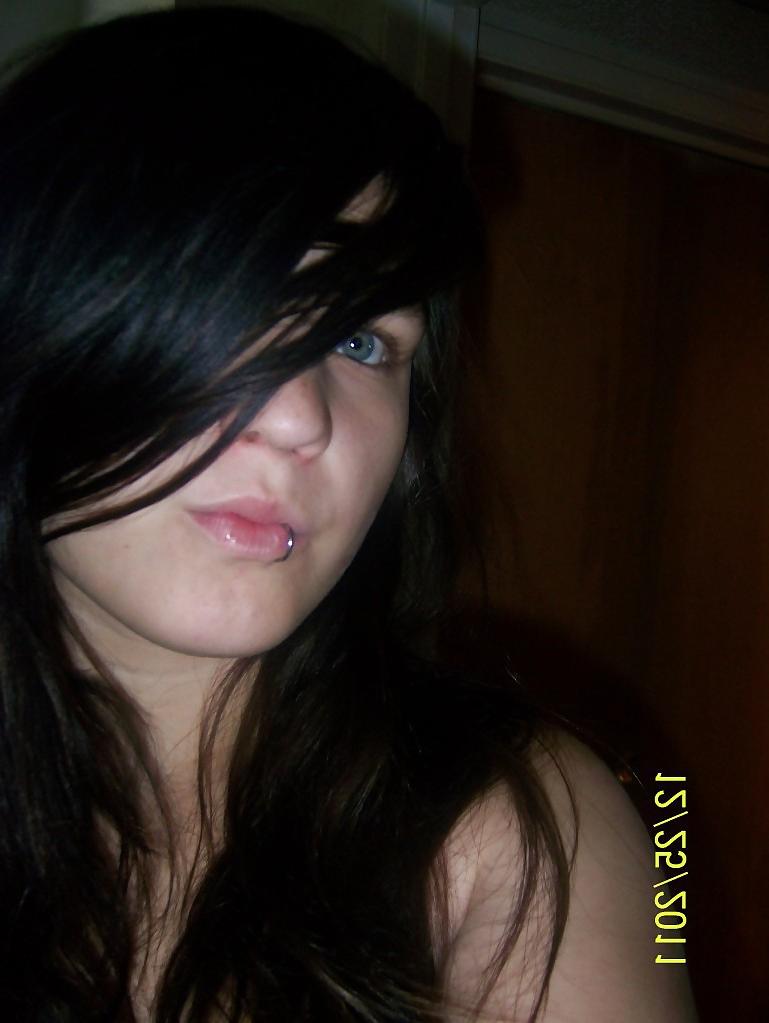 25P Sexy chubby busty teen