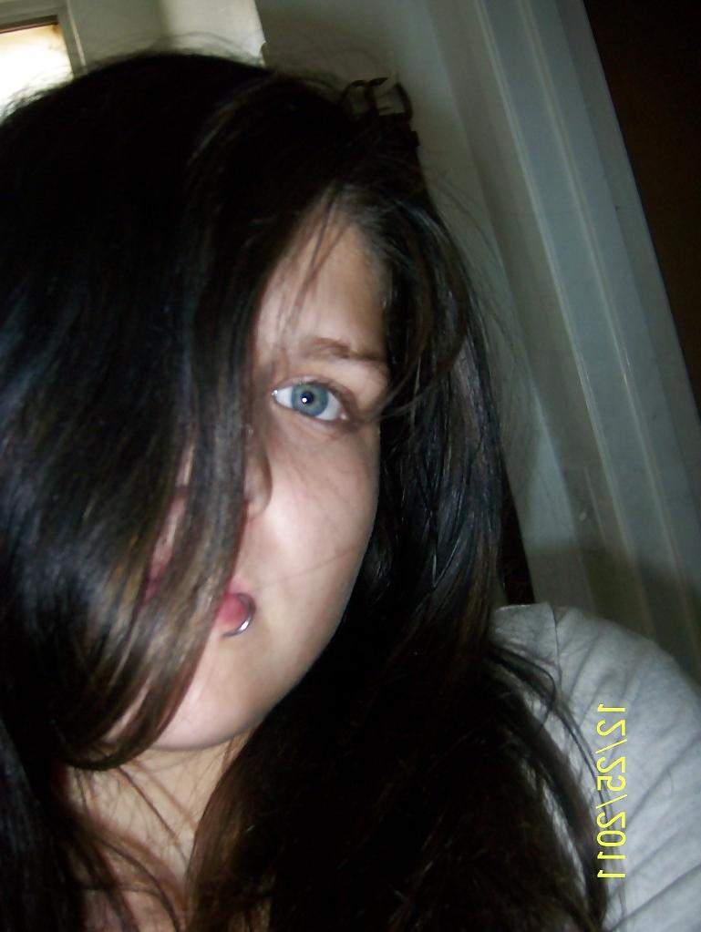 25P Sexy chubby busty teen