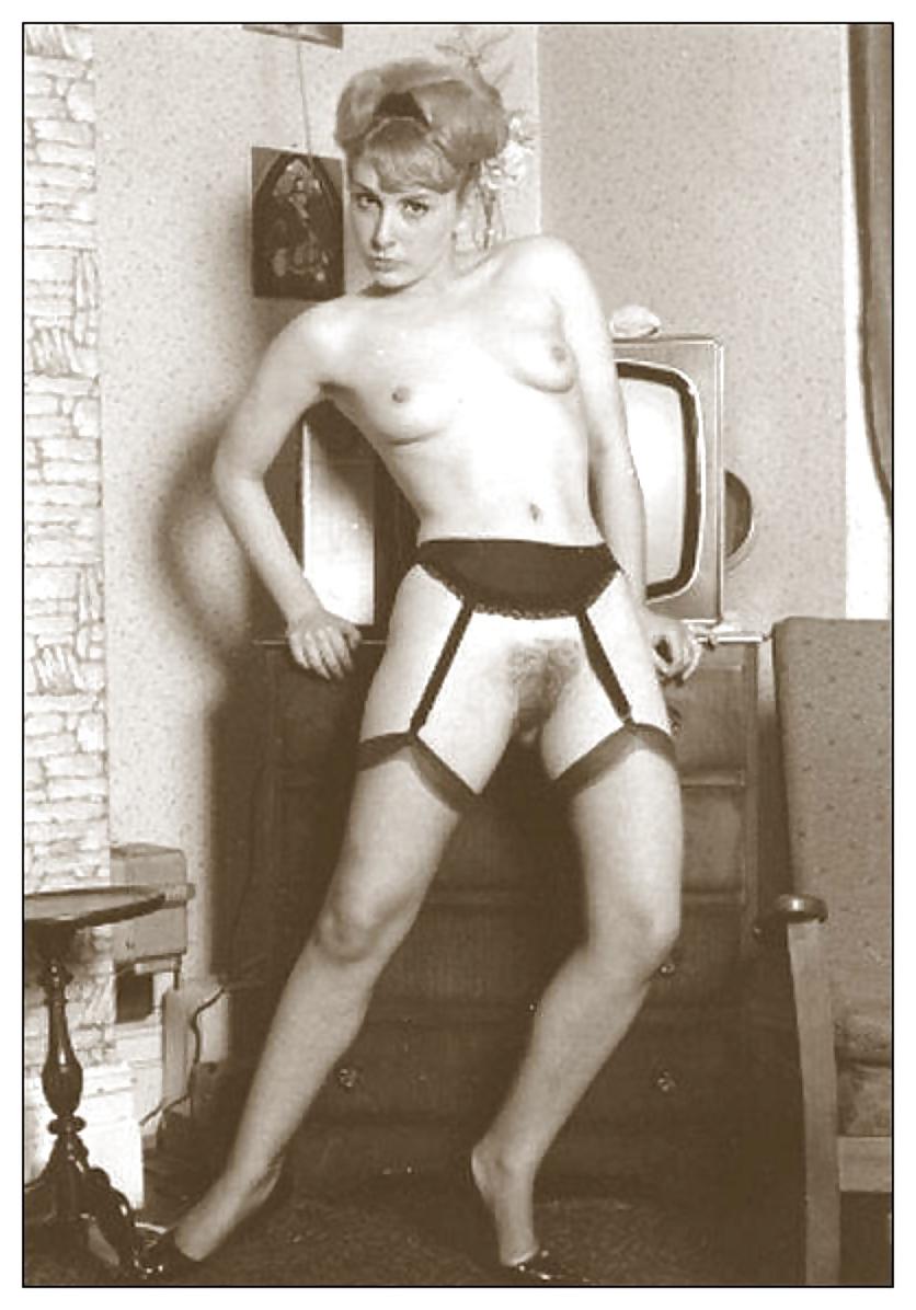 25P Black and white retro #2