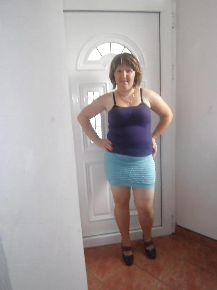 25P Ugly fat fuck-pig She loves cock in her ass