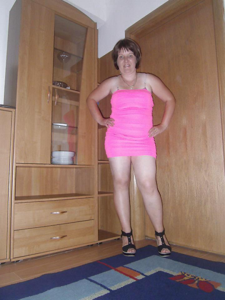 25P Ugly fat fuck-pig She loves cock in her ass