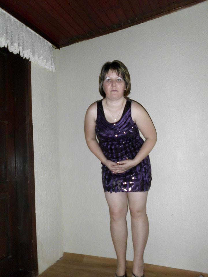 25P Ugly fat fuck-pig She loves cock in her ass