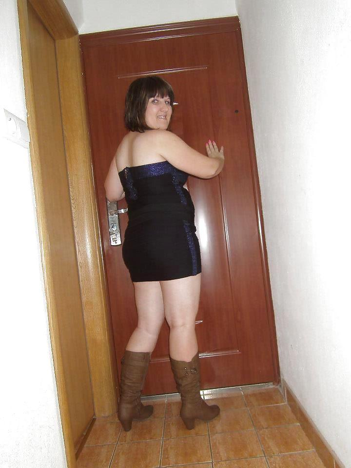 25P Ugly fat fuck-pig She loves cock in her ass