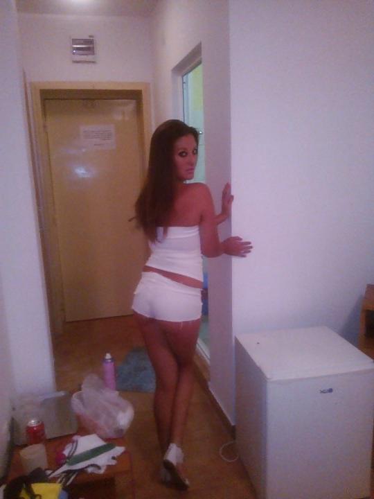 25P Romanian girl: Amel part 3