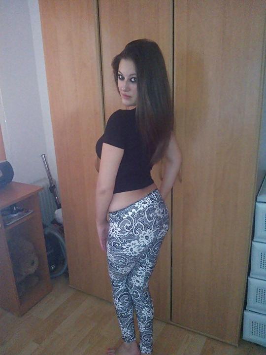 25P Romanian girl: Amel part 3