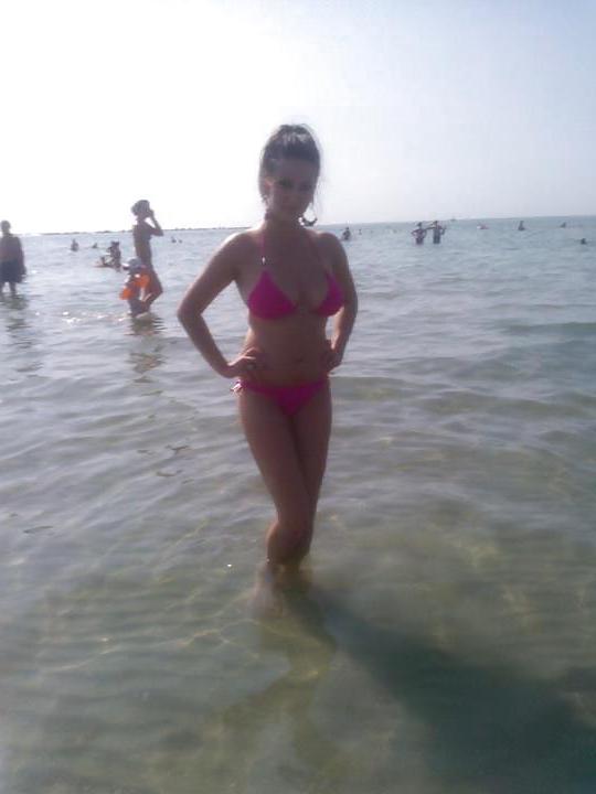 25P Romanian girl: Amel part 3
