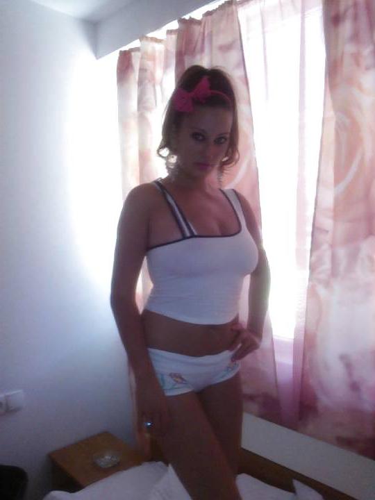 25P Romanian girl: Amel part 3