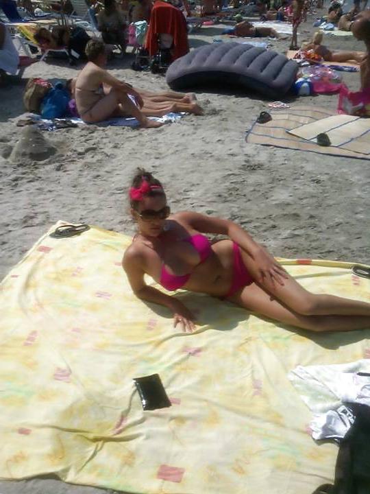 25P Romanian girl: Amel part 3