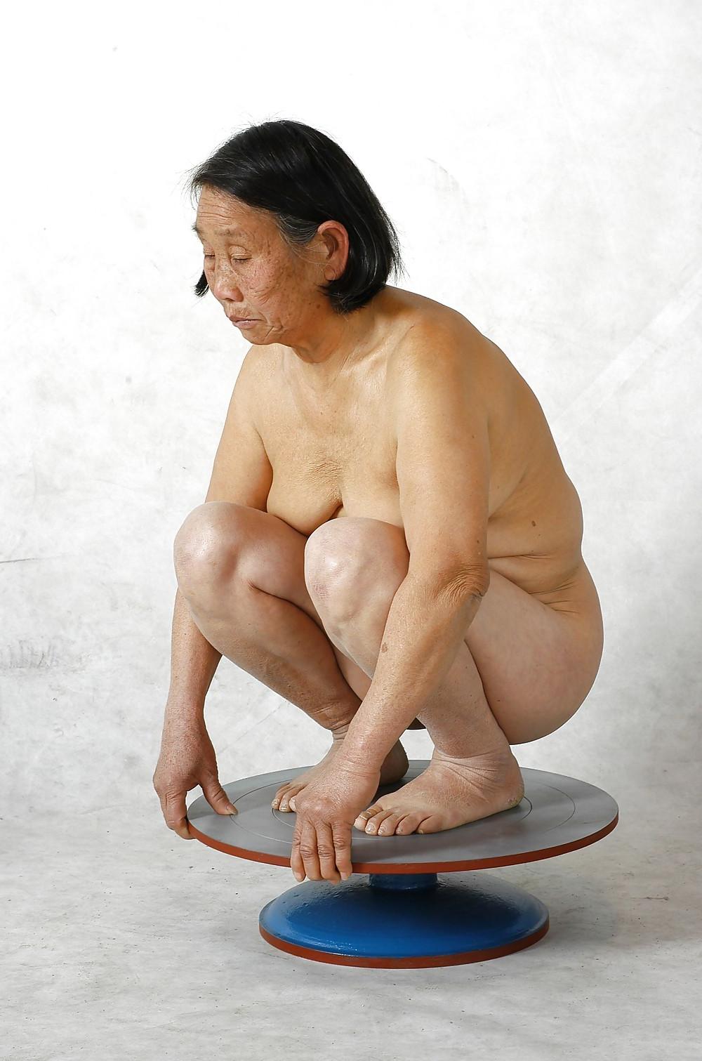 25P Asiatische Omafotze