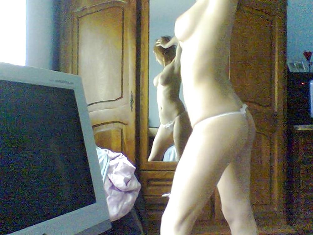 12P Romanian girl Nr 8 L7