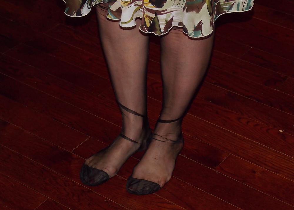 25P My lady in Heels and stockings 