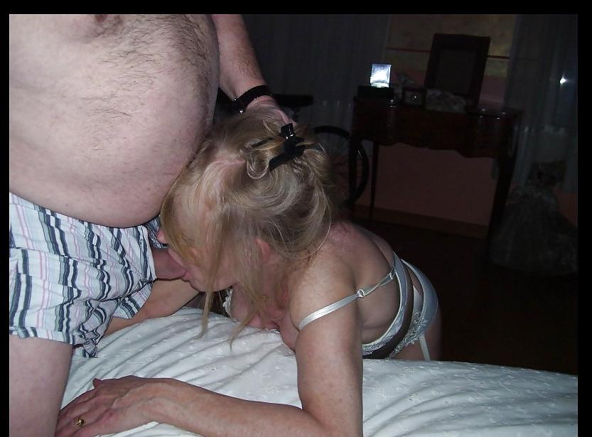 25P Some granny Next door Pics