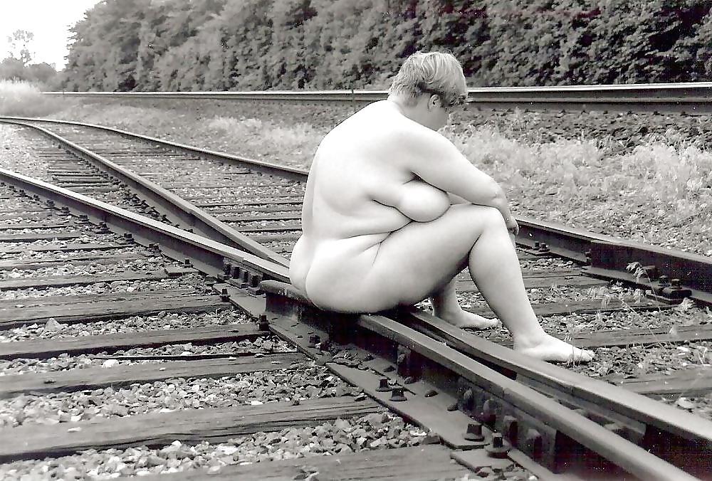 25P BBW in Black-and-white! Collection #1