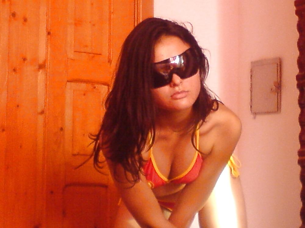 13P Romanian girl Nr 11 L7