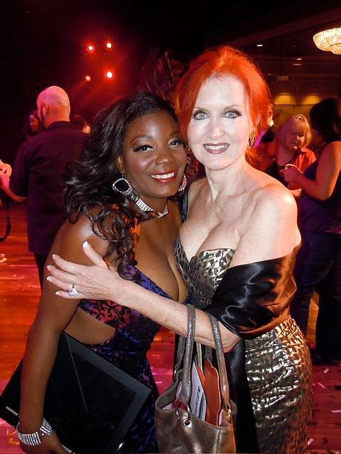 25P Redhead Granny Stripper (Non Nude)