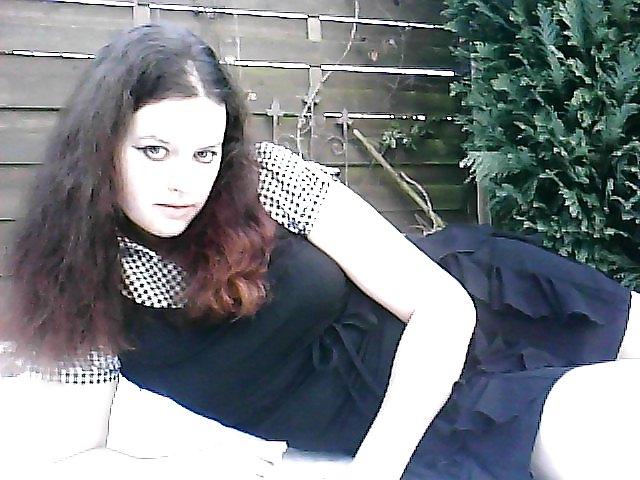18P Non Nude Selfshots