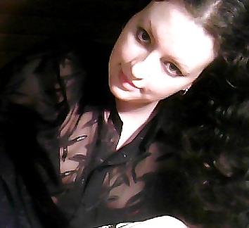 18P Non Nude Selfshots