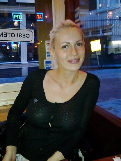 25P Romanian girl 9