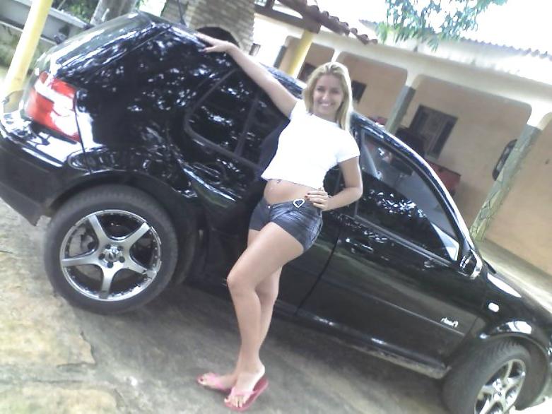 25P Rubia Nalgona - Big Butt Blonde