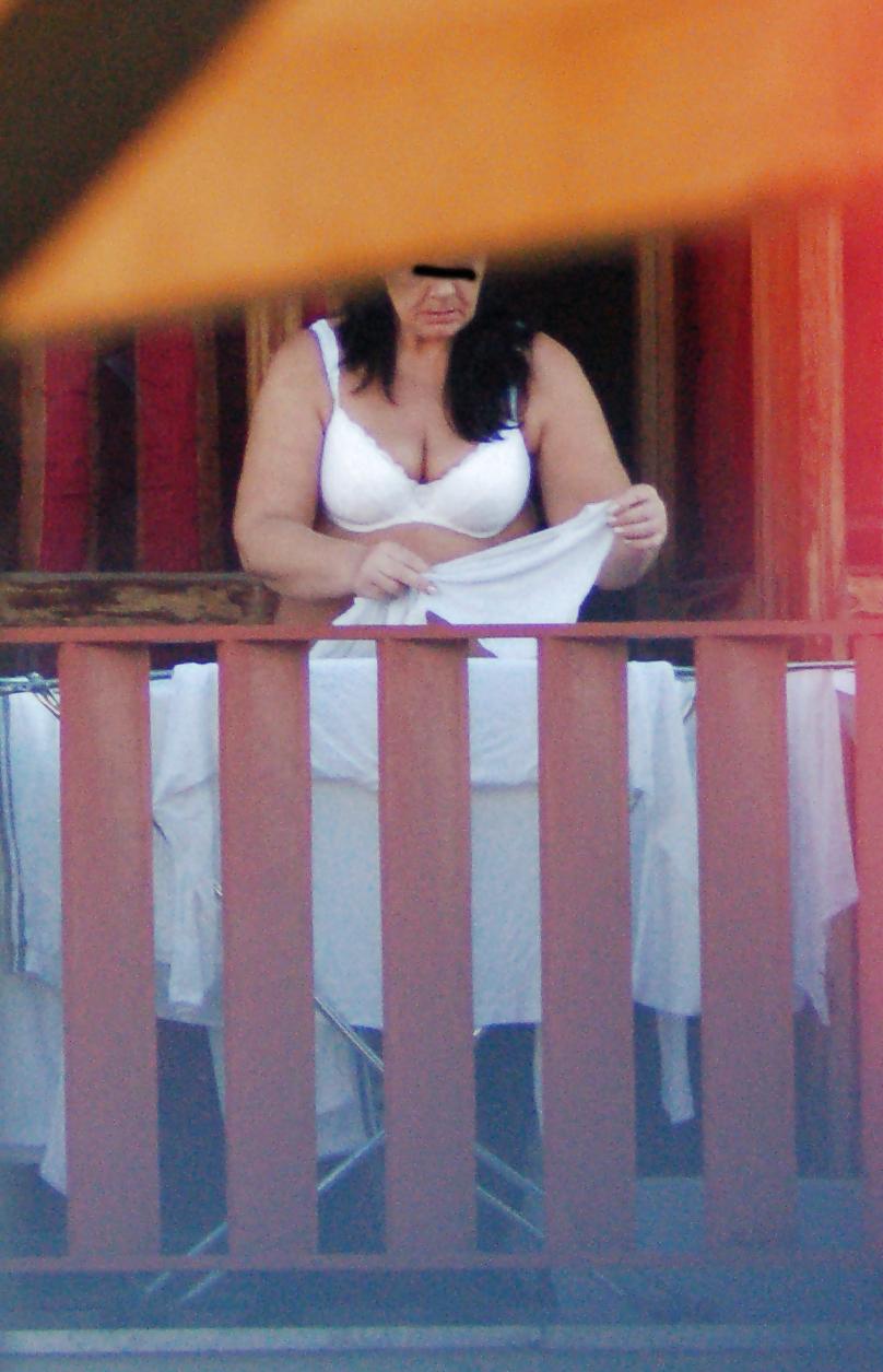 25P My Voyeur Pics