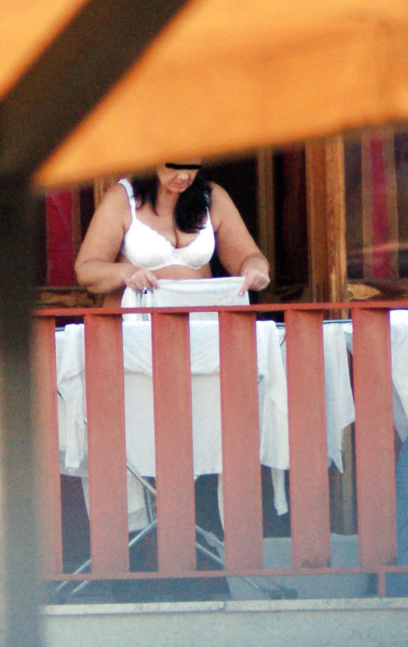 25P My Voyeur Pics