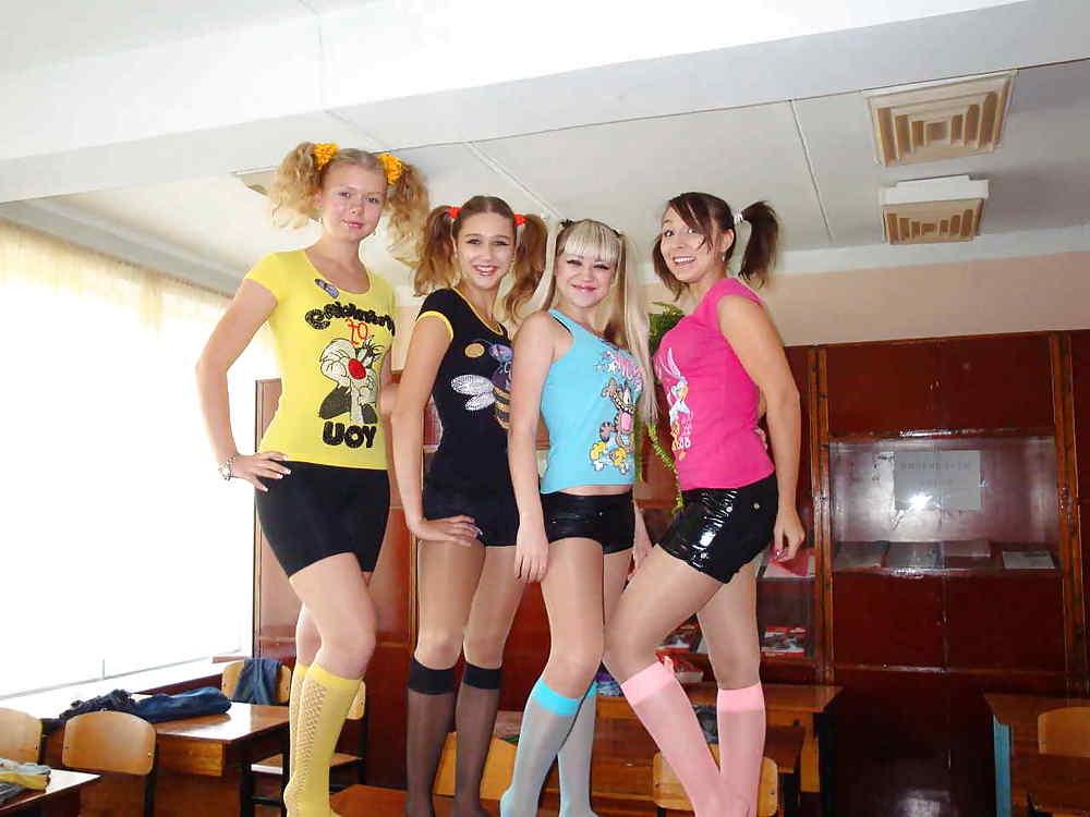 25P Pantyhose Teen's MiX NoN-Porn by DarKKo