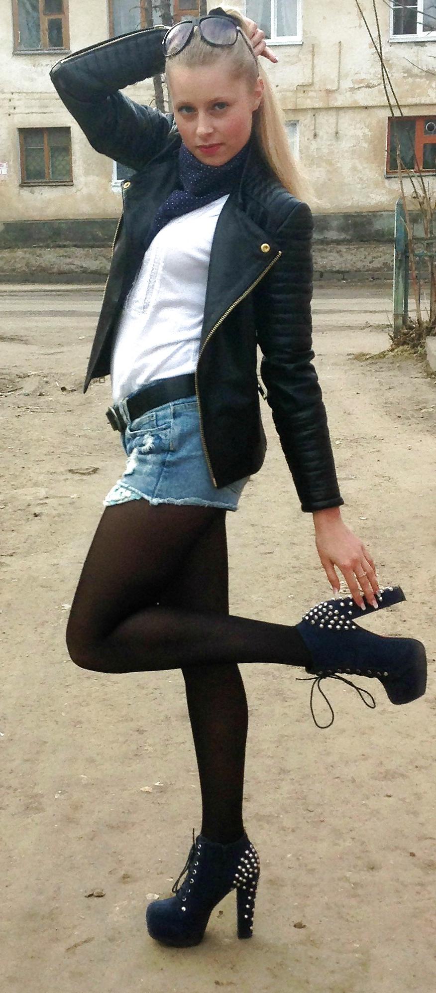 25P Pantyhose Teen's MiX NoN-Porn by DarKKo